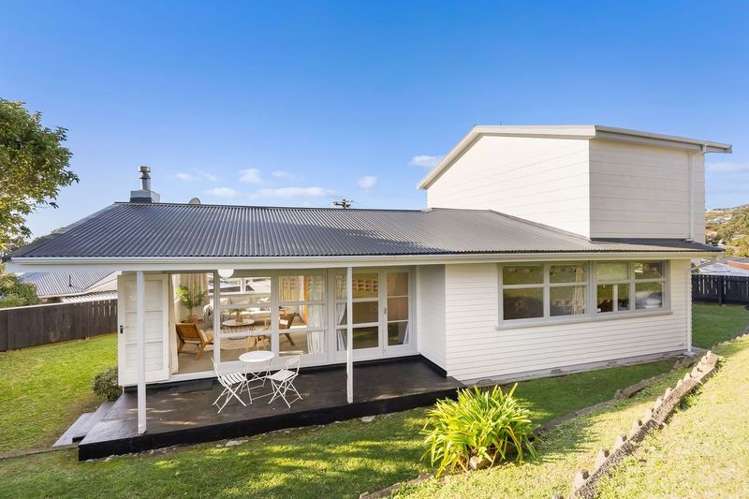 19 Diane Grove Paparangi_17