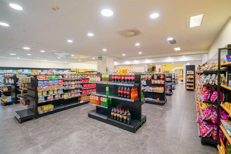 Shop 108, 180 Lambton Quay Wellington Central_6