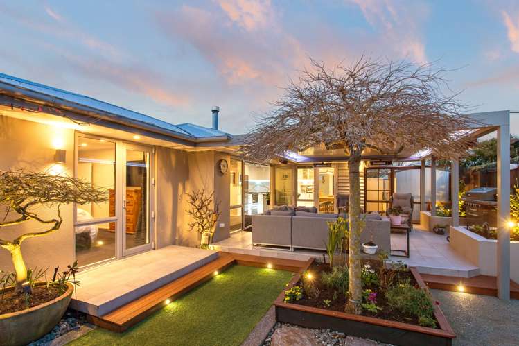 56 Titirangi Crescent Parklands_11