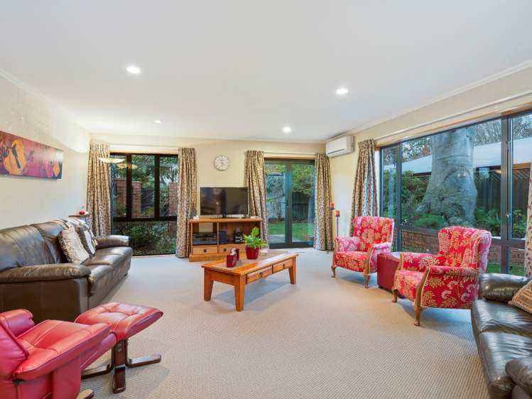 6 Majestic Lane Cashmere_7