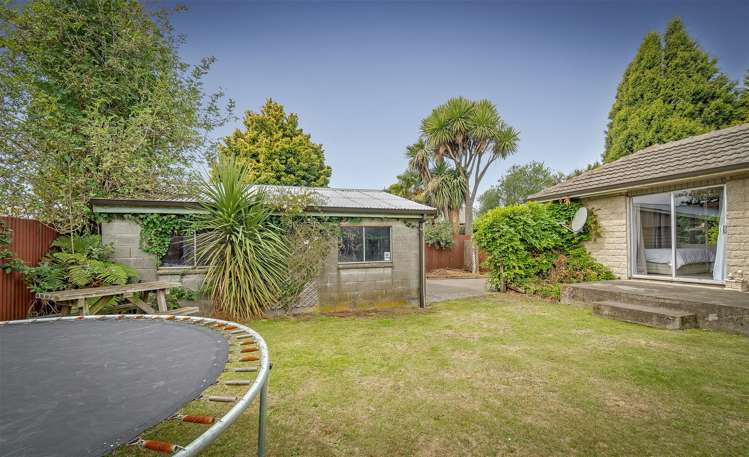 36 Dickson Crescent Hornby_17