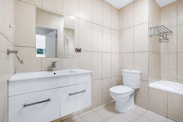 20/46 Peachgrove Road Hamilton East_15