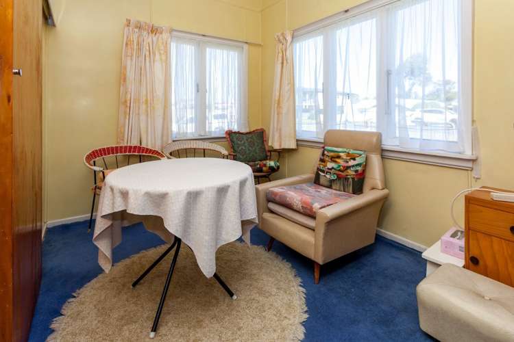 114 Beverley Terrace Whangamata_9