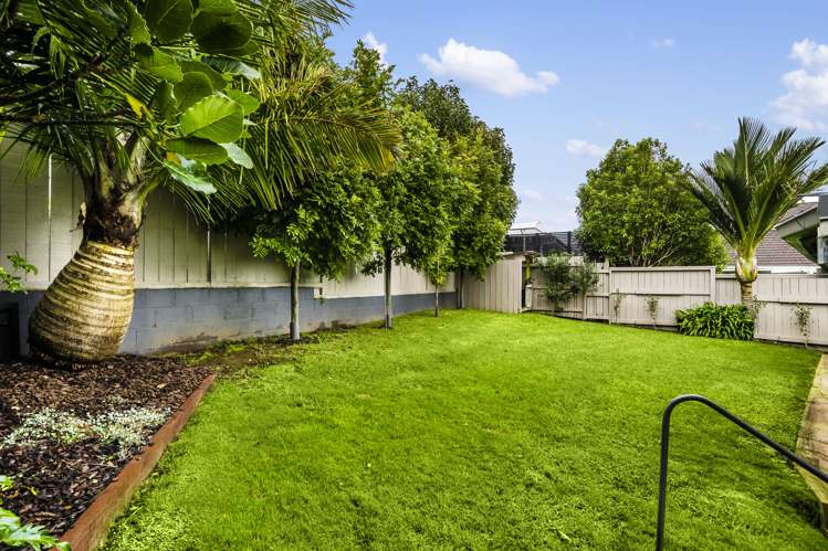 9a Kinder Place Meadowbank_29