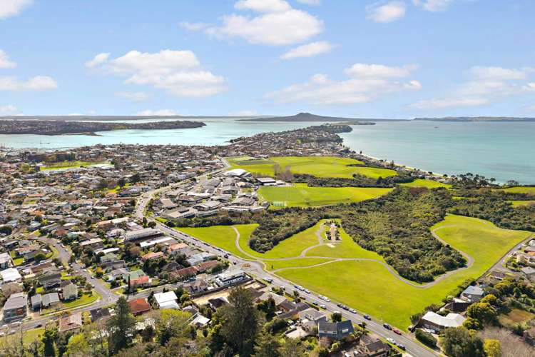 105 Macleans Road Bucklands Beach_2