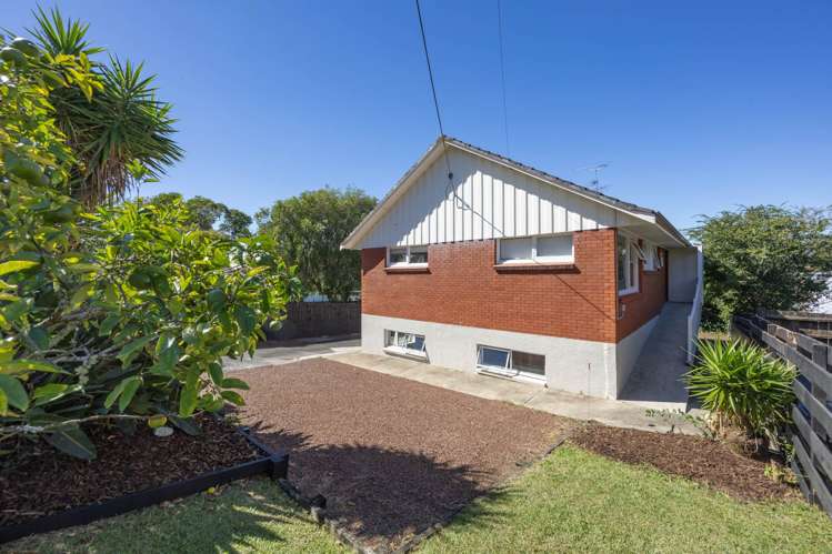 1/56 Ambler Avenue Glen Eden_14