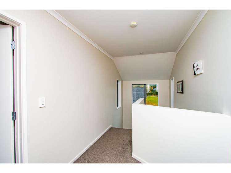 69 Maylee Crescent Gulf Harbour_8