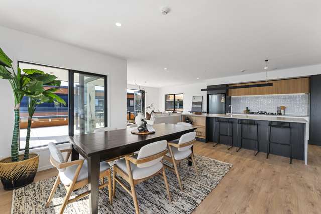 Penthouse perfection in dream locale