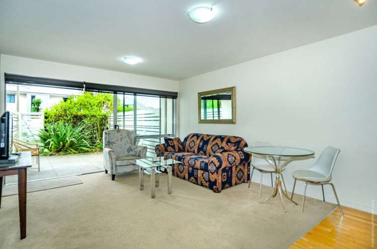 2/180 Peterborough Street Christchurch Central_8