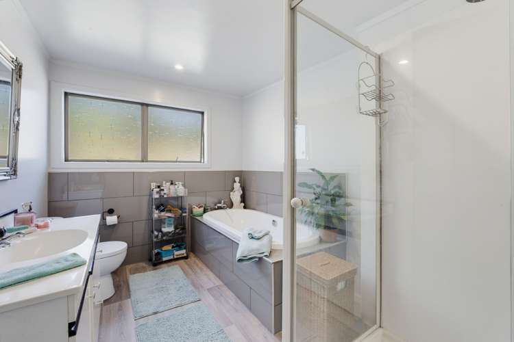 63 Porter Road Paparoa_12