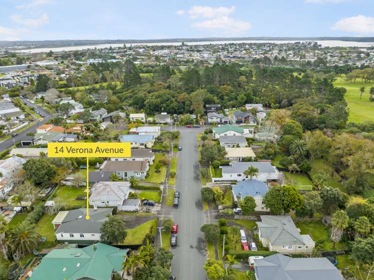 14 Verona Avenue Mount Albert_22