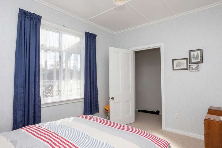 10 Thyra Street Dannevirke_11