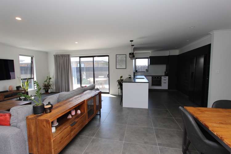 30 Catalina Crescent Burleigh_19