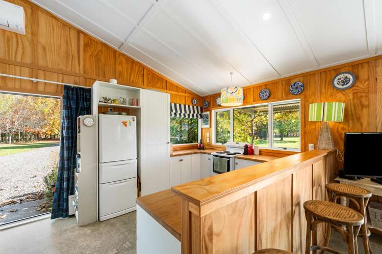 161 E and H Rowes Road Hunterville_6