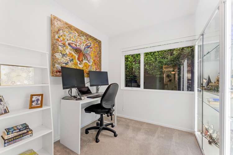 24 Woodridge Drive Stanmore Bay_16