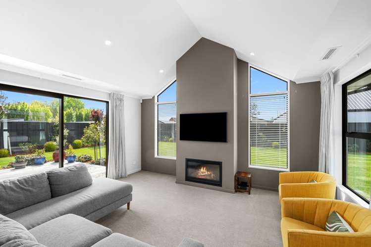 8 Hull Crescent Lincoln_9