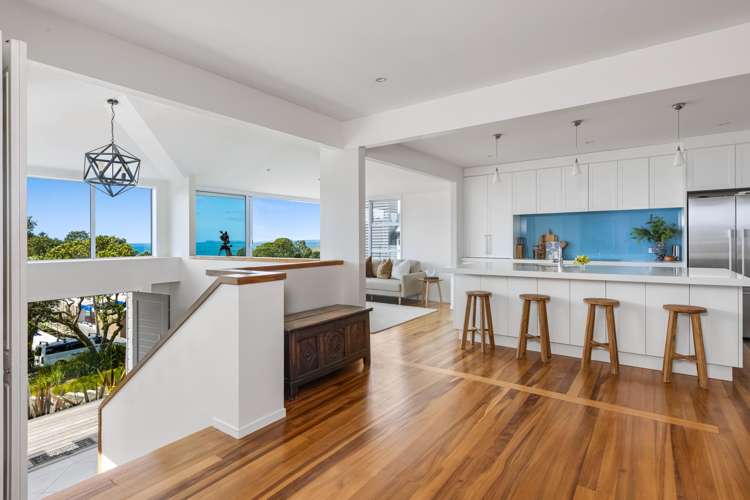 25 Whitby Crescent Mairangi Bay_7