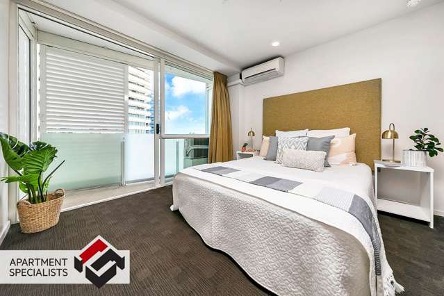 Sunny Studio Apartment with Balcony in the AKL CBD