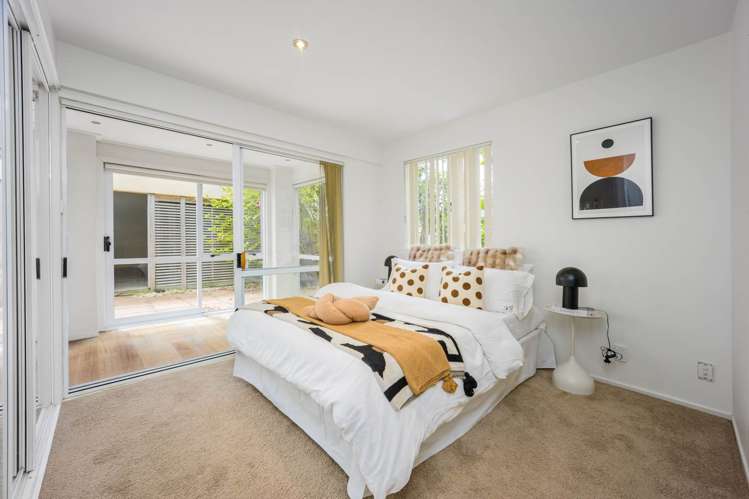 48 Lyons Avenue Murrays Bay_27