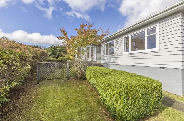 41 Redwood Avenue Tawa_1