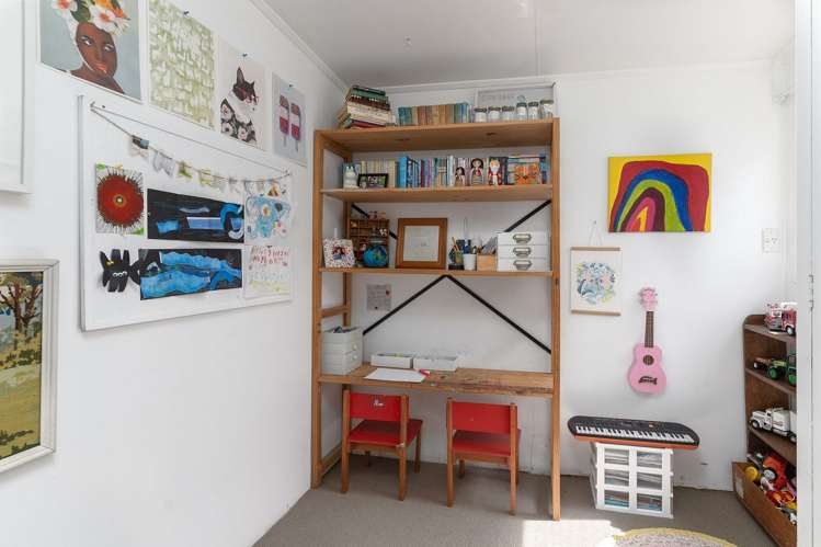 46 Woodward Street East Featherston_14