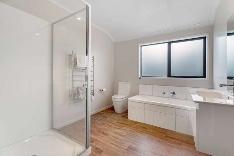 12 Kelly Place Whitianga_24