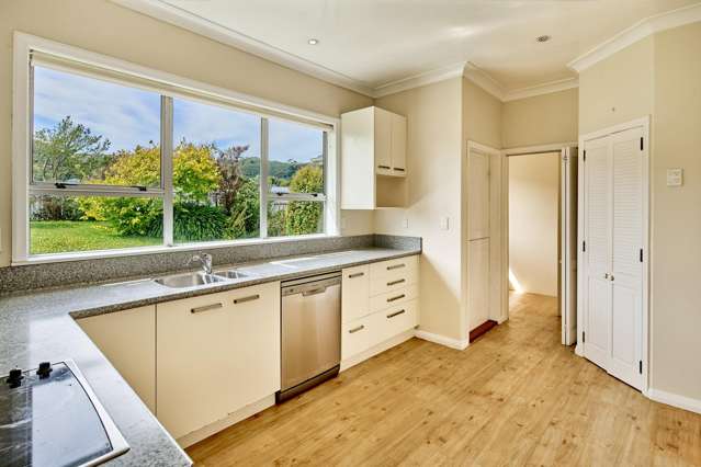 56 Ranui Terrace Tawa_4