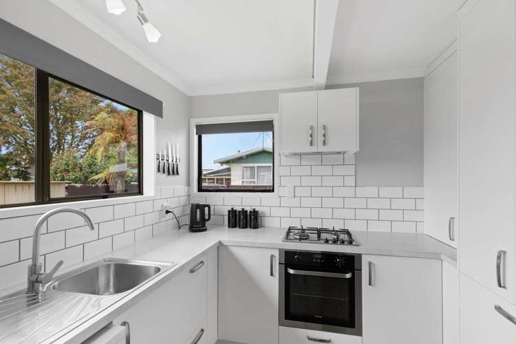 26 Humphries Place Awapuni_3