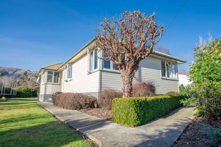 9 Somerset Crescent Tapanui_19