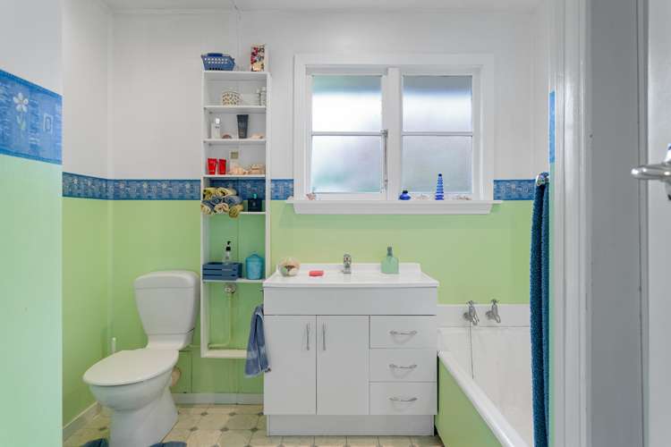 10 Clayton Road Amberley_10