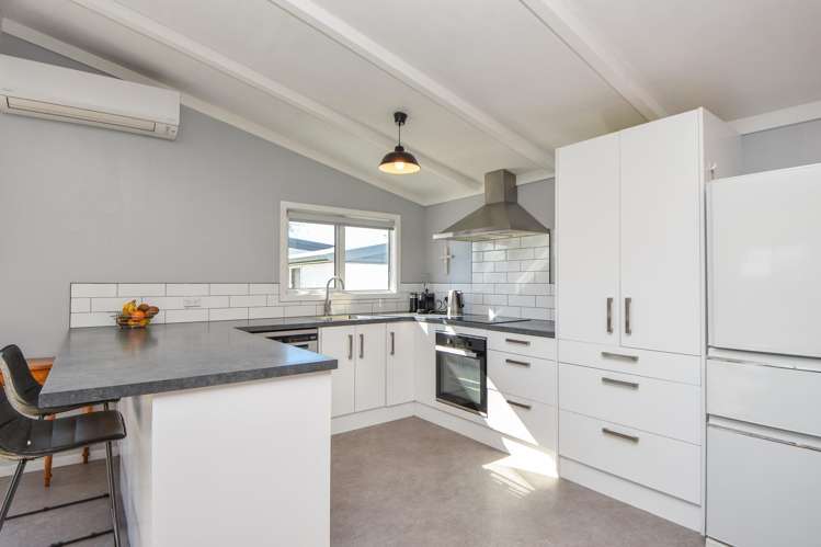 28 Frederick Street Carterton_13