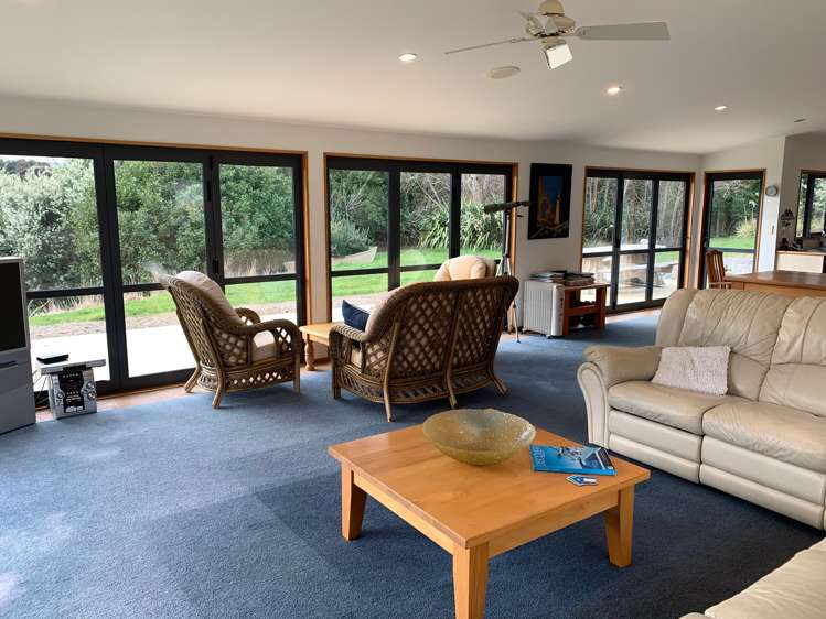 417 Wainui Main Road Wainui_24