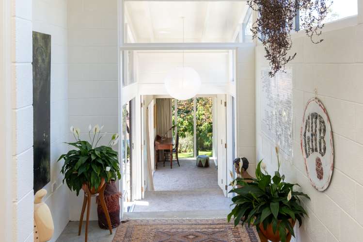 14 Ballantyne Place Poraiti_12