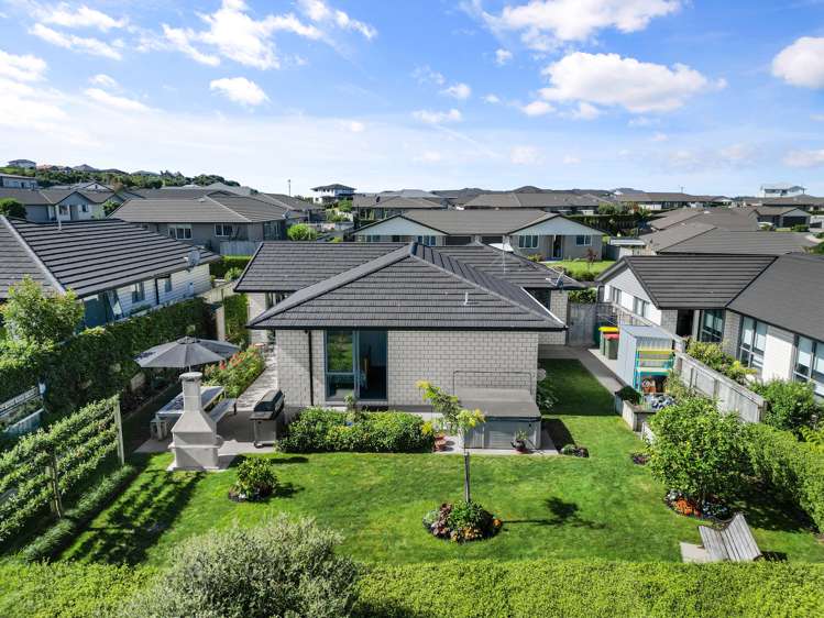 10/4 Greystone Place Omokoroa_24