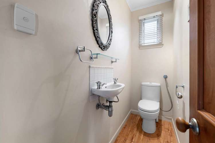 24 Pah Road Cockle Bay_21