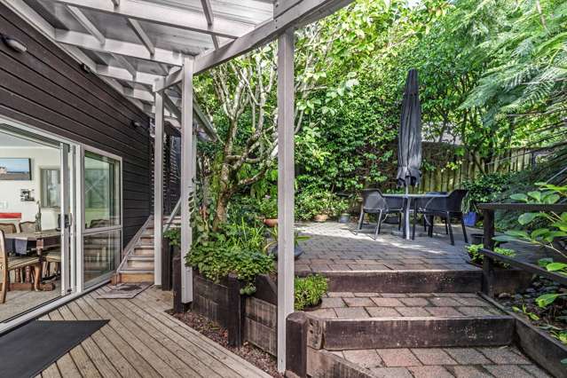 2/12 Wanita Place Totara Vale_2