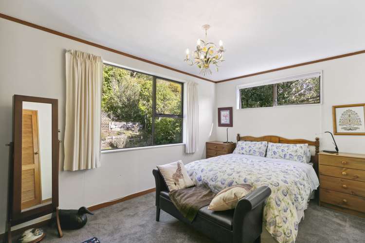 34 Peterhouse Street Tawa_10