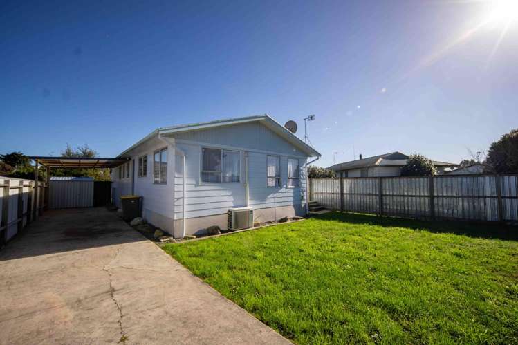 52 Karen Crescent Dinsdale_9