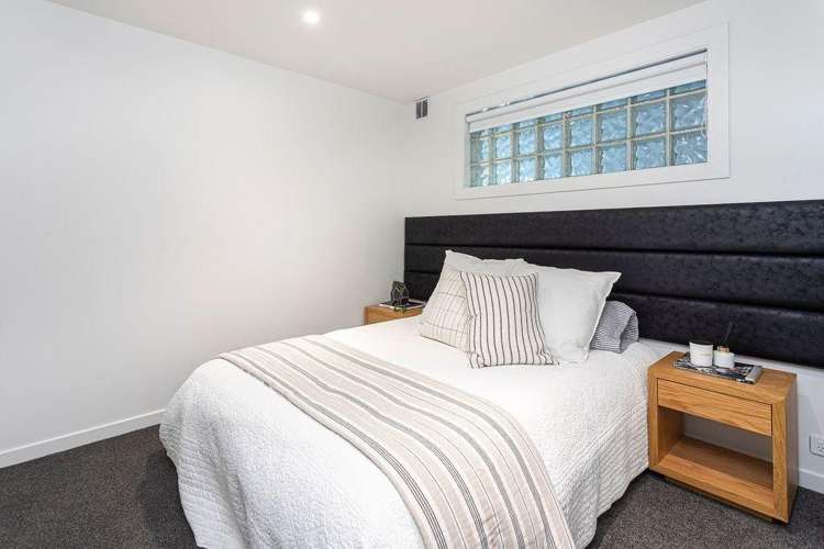 5/12 Latimer Square Christchurch Central_2