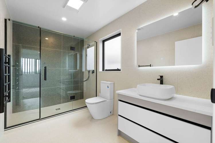 2 Murray Grey Lane Karaka_17