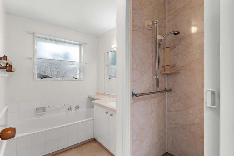 1/5 Cottesmore Close Burnside_8