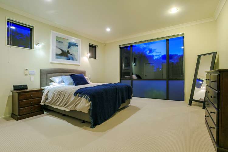 9 Northbrook Close Greenhithe_11