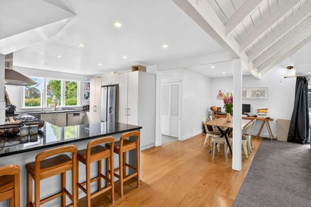 64 Larchwood Avenue Westmere_3