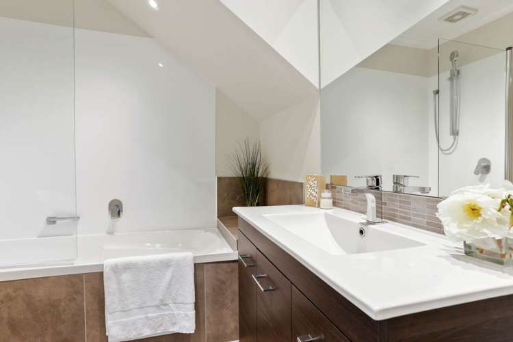 184 Hobsonville Point Road Hobsonville_16