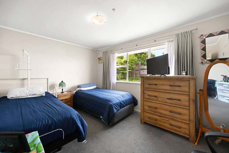 22 Sunnyhills Avenue Glenview_10