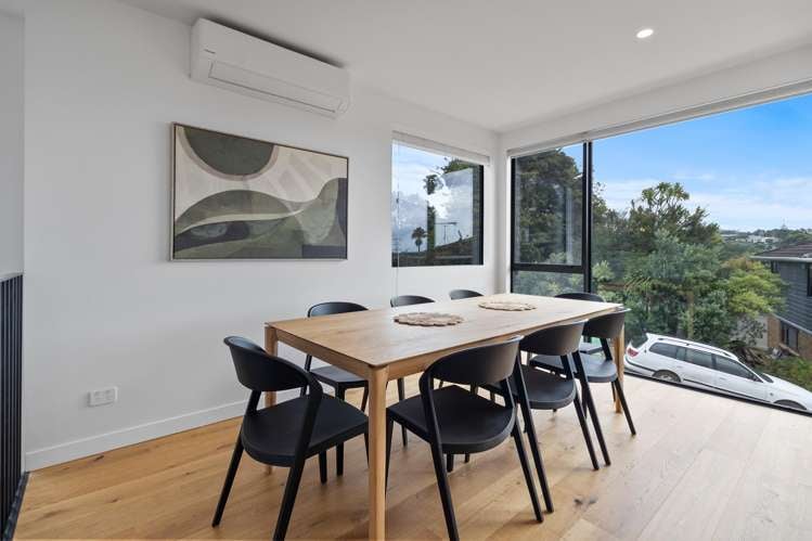 32 Seacliffe Road Hillsborough_7