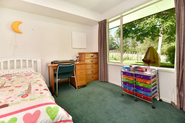 1172 Peak Road Helensville_26