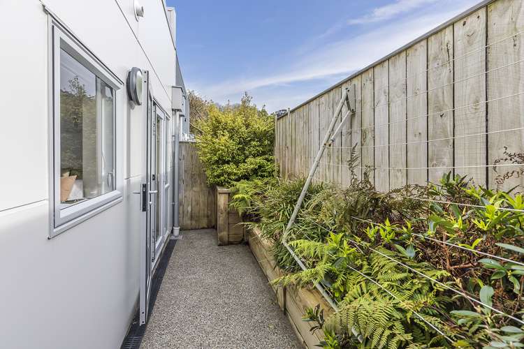 1/12 Agra Crescent Khandallah_8