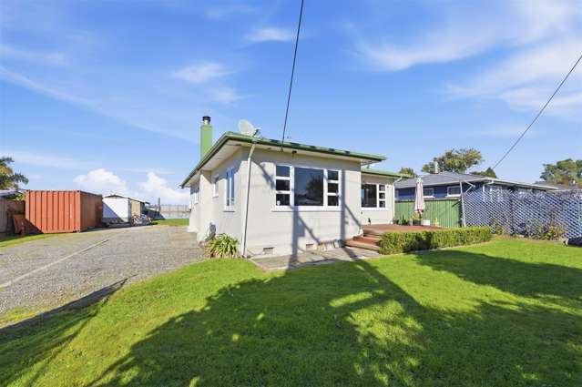 Lock In This Solid Home on 814 Square Metres