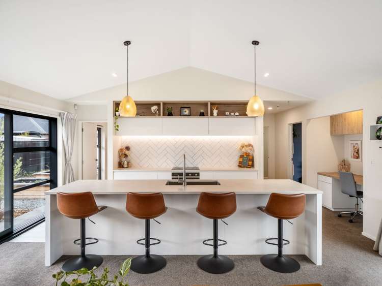 22 Springbrook Close_3